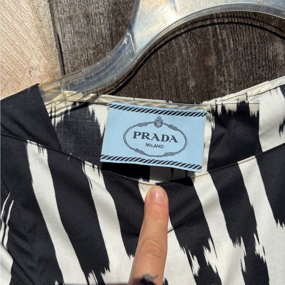 Dress - Picture 9 of 16